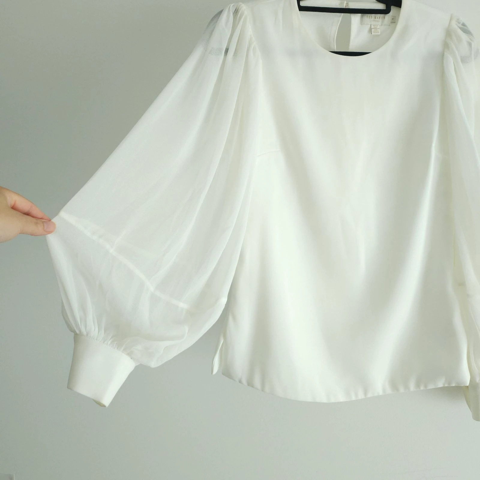Blusa de voile branca Ted Baker – photo 2